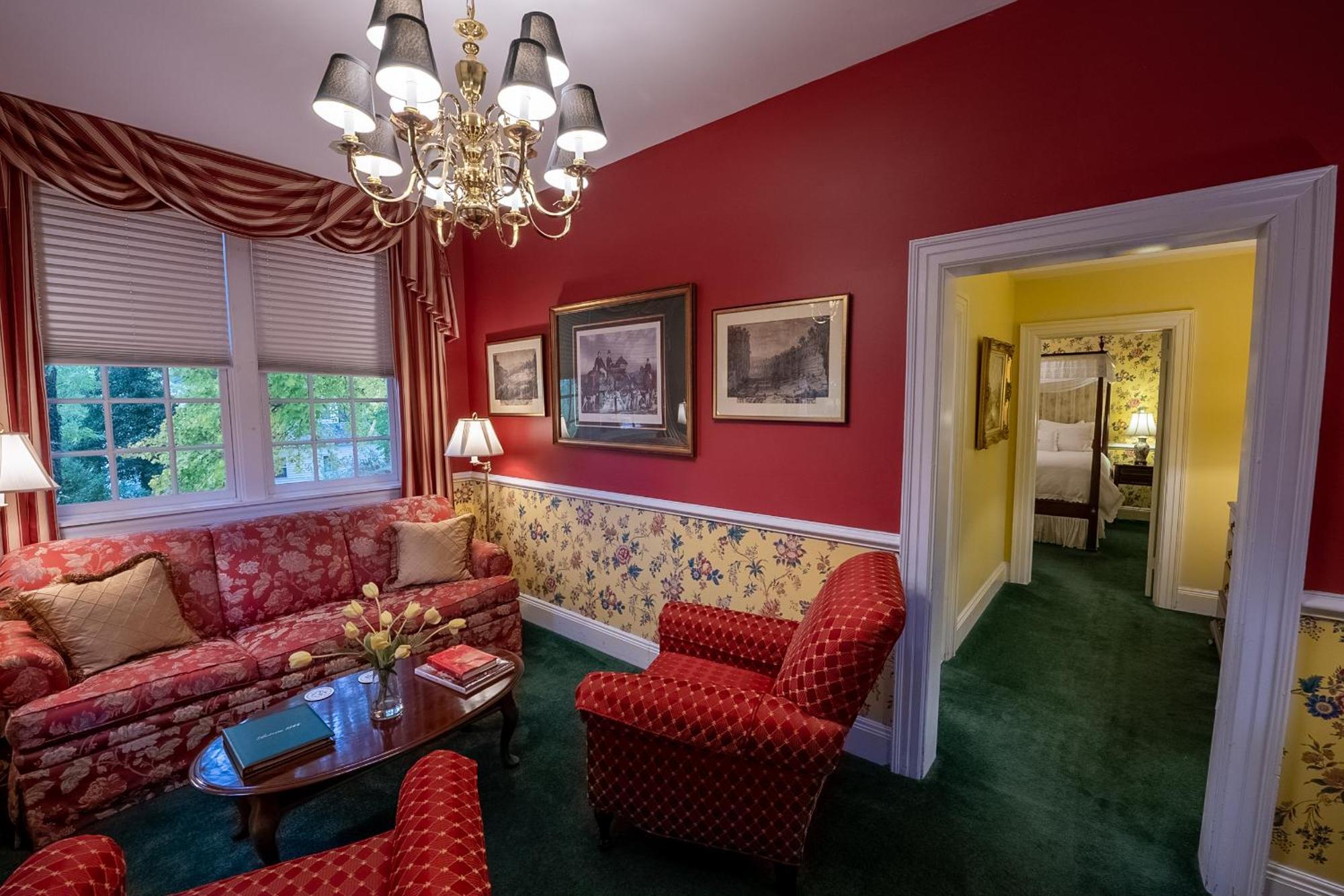 Antrim 1844 Hotel Taneytown Buitenkant foto